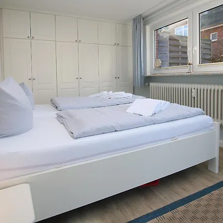 Апартаменты Badestra_e 90_ Whg_1 *